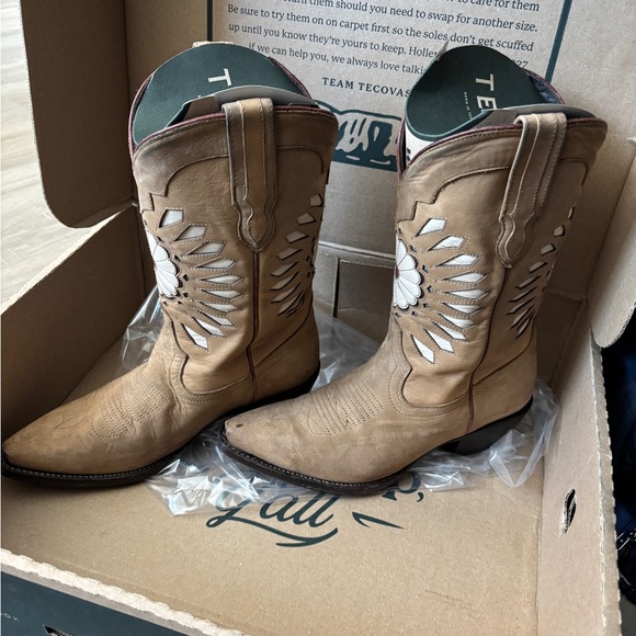 Tecovas - Sadie Clay Oily Nubuck - Picture 5 of 10